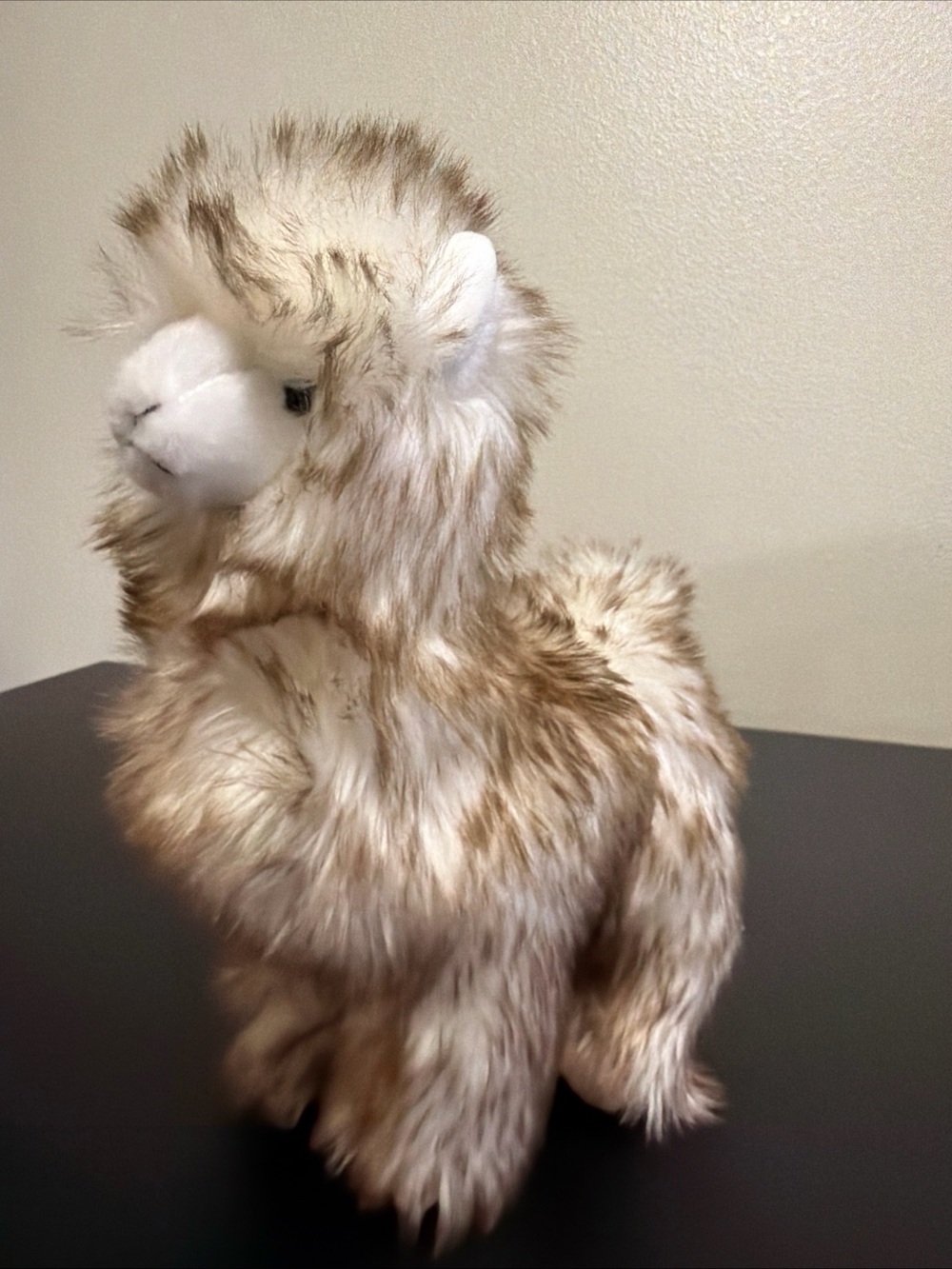 Plush Alpaca Stuffed Animal - Cream & Brown